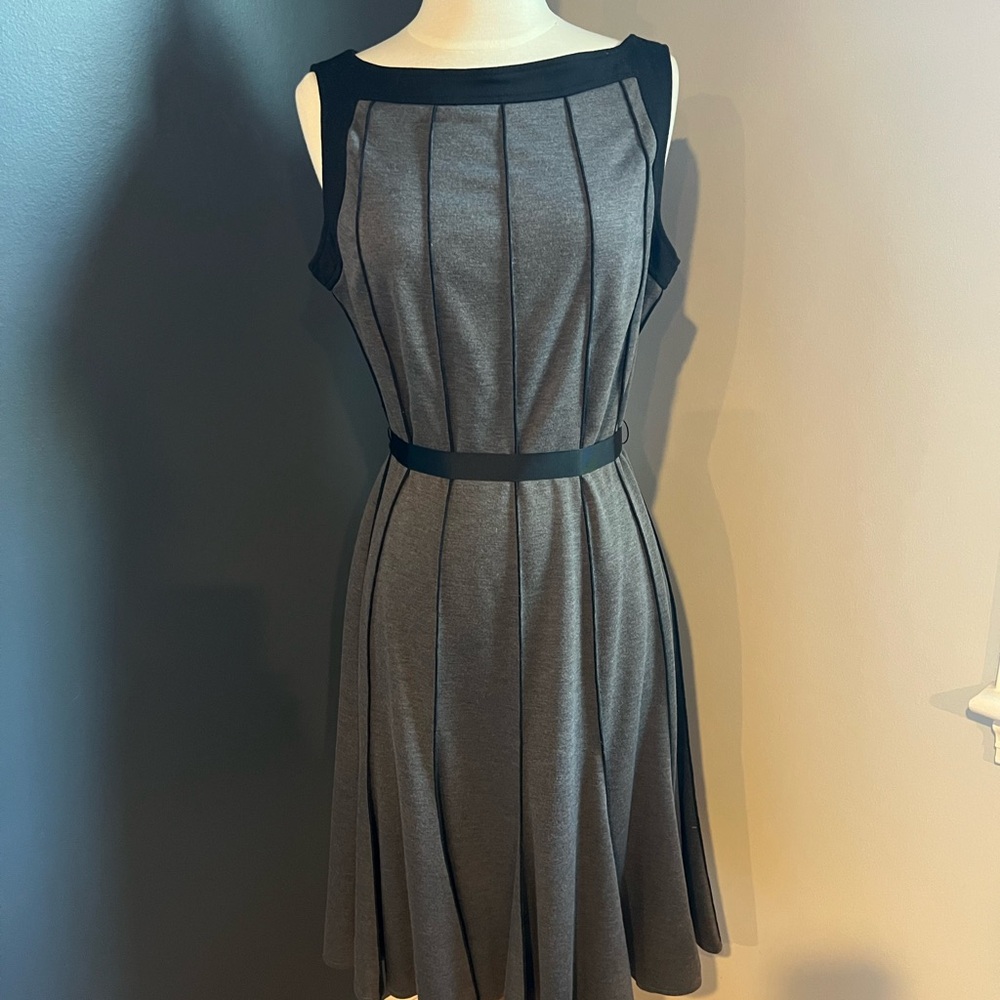 Sandra Darren Gray Fit & Flare Dress Sleeveless Belted Contrast Trim